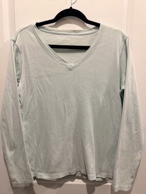 Eddie Bauer Baby Blue V-Neck Long Sleeve Top